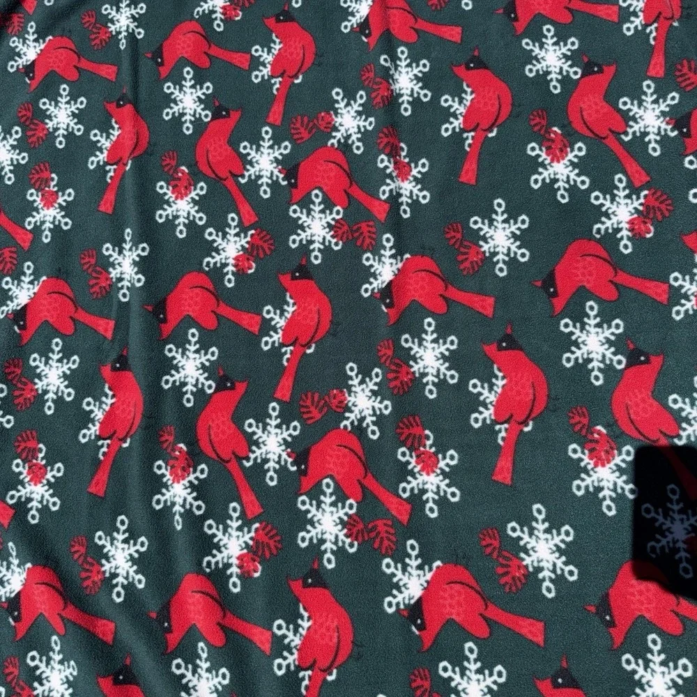 Handmade Fleece Tie Blanket Red Cardinals Snowflakes Christmas Winter Throw